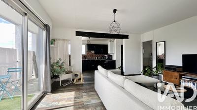 Appartement - 83 m² - 4 pièces