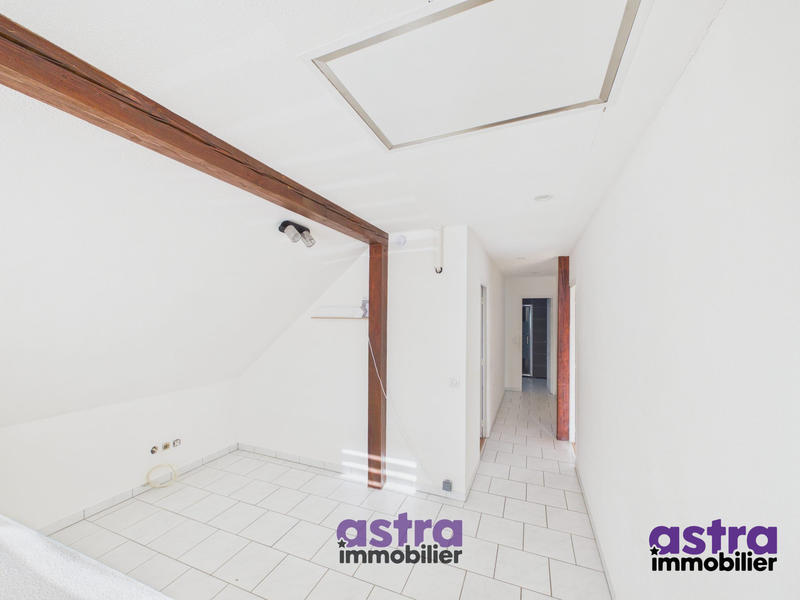 Maison - 113 m² - 5 pièces