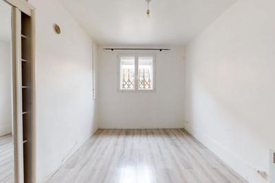 Studio - 16 m² - 1 pièce