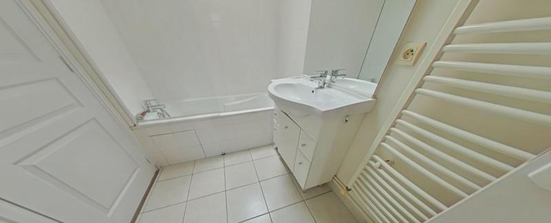 Appartement - 80 m² - 3 pièces