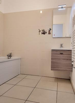 Appartement - 79 m² - 4 pièces