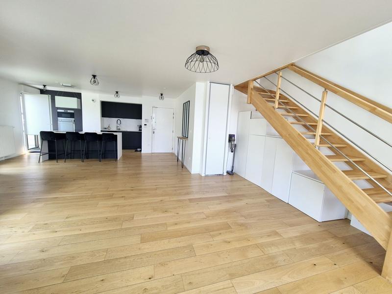 Duplex - 83 m² - 4 pièces