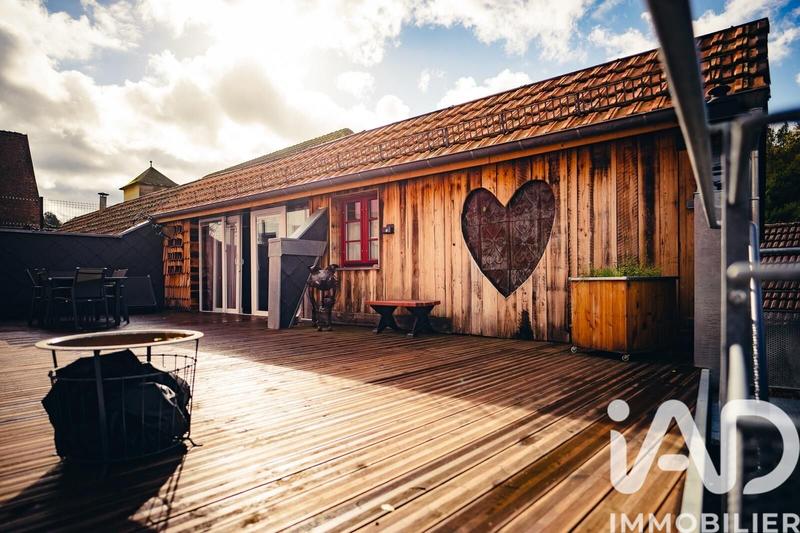 Maison - 202 m² - 5 pièces