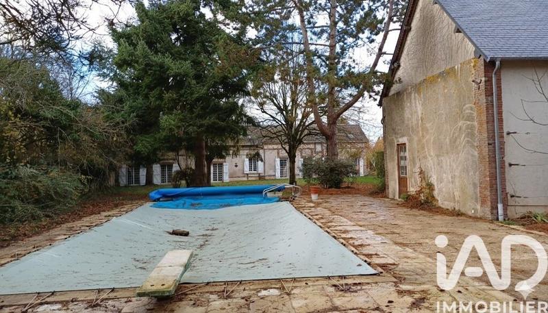 Maison de village - 198 m² - 9 pièces