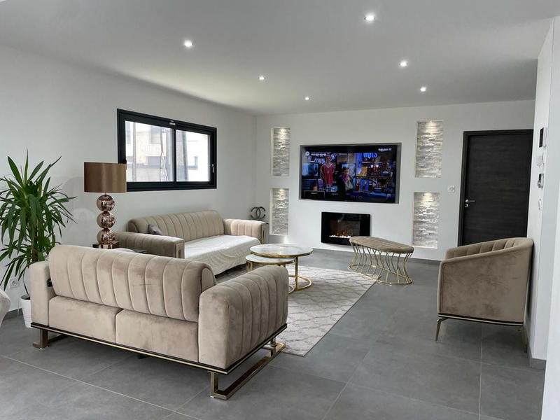 Maison - 152 m² - 7 pièces