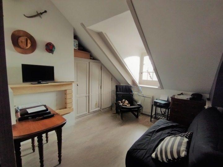 Maison - 127 m² - 7 pièces