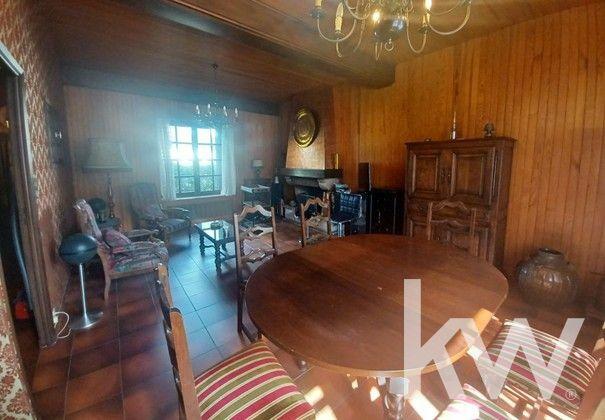 Maison - 121 m² - 5 pièces