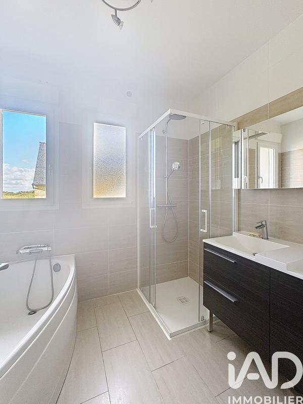 Maison - 139 m² - 8 pièces