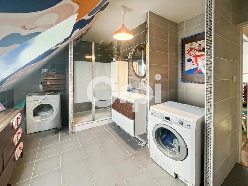 Maison - 103 m² - 4 pièces