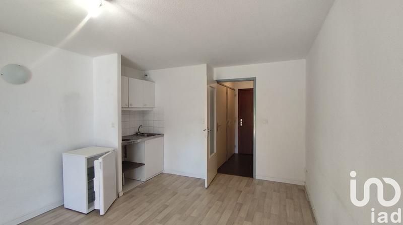 Studio - 24 m² - 1 pièce