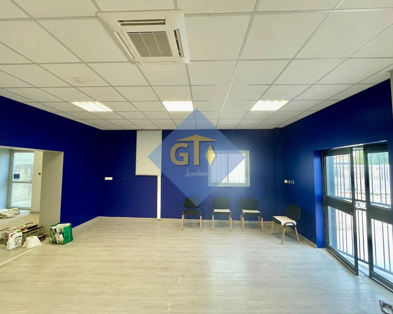 Local commercial - 169 m²