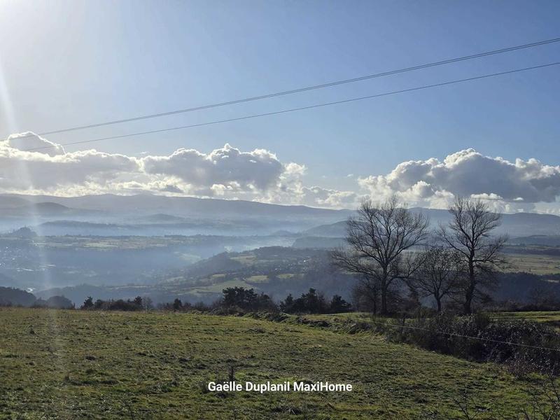 Maison - 133 m² - 11 pièces