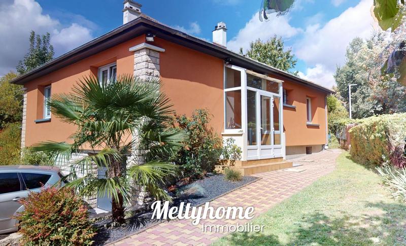 Maison - 95 m² - 4 pièces