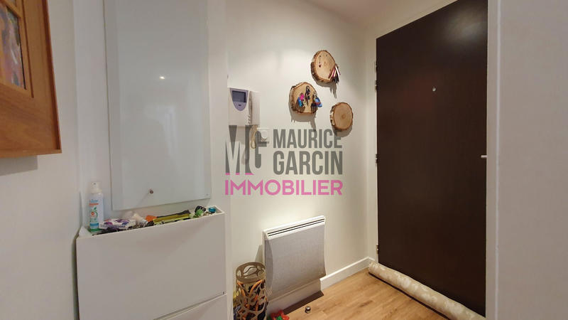 Appartement - 96 m² - 4 pièces