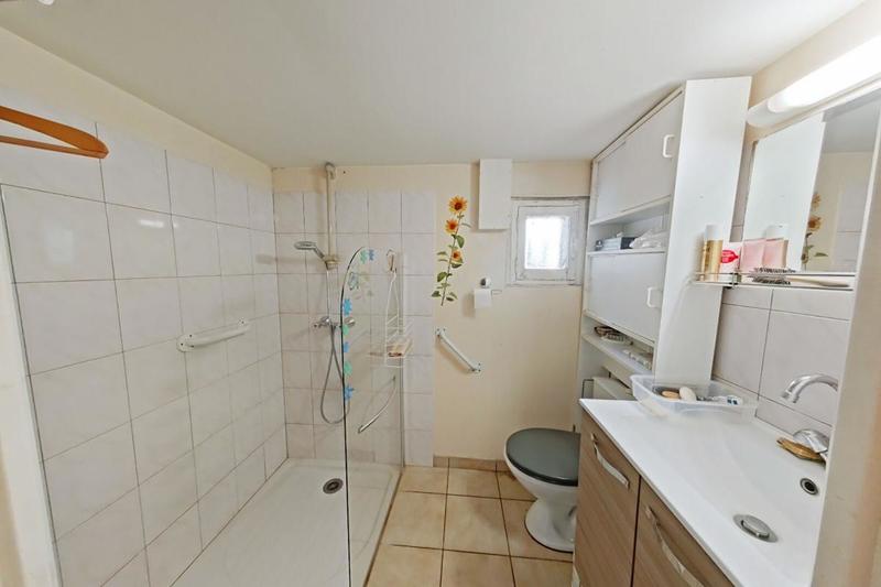 Maison - 170 m² - 7 pièces