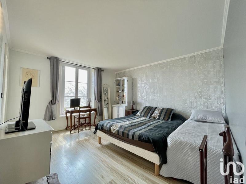 Maison - 496 m² - 14 pièces