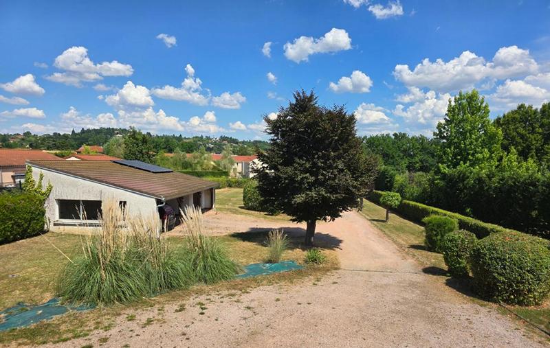 Villa - 200 m² - 8 pièces