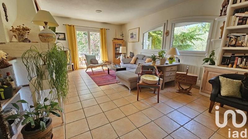 Maison - 204 m² - 6 pièces