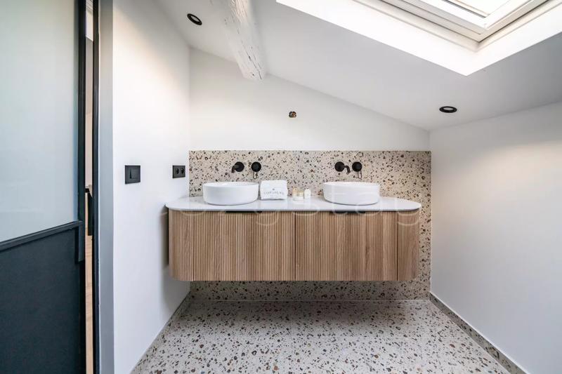 Appartement - 87 m² - 4 pièces