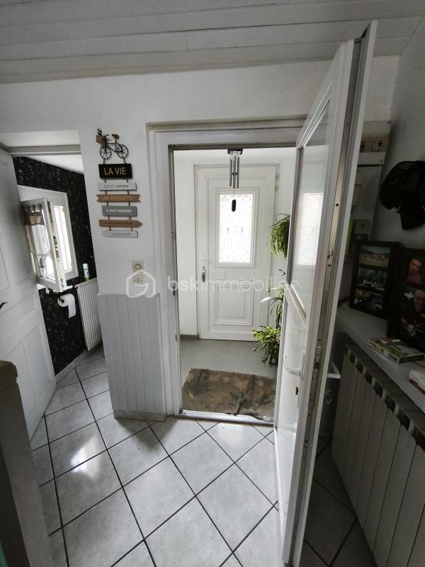 Maison - 99 m² - 4 pièces