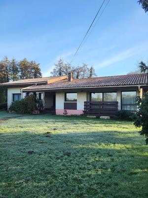 Maison - 210 m² - 4 pièces