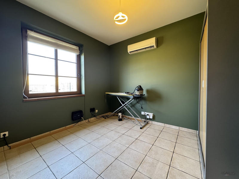 Maison - 150 m² - 8 pièces