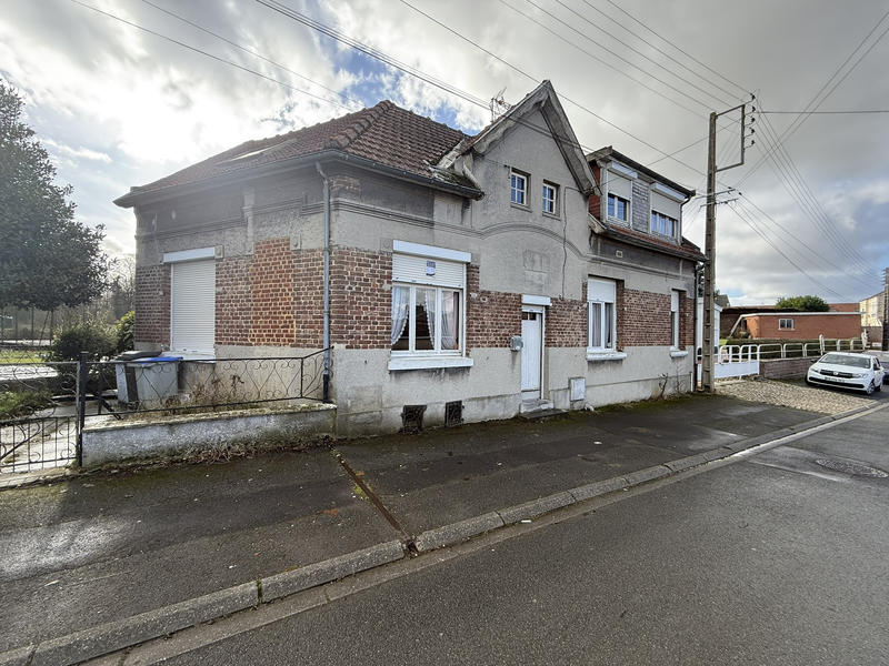 Maison de village - 84 m² - 4 pièces