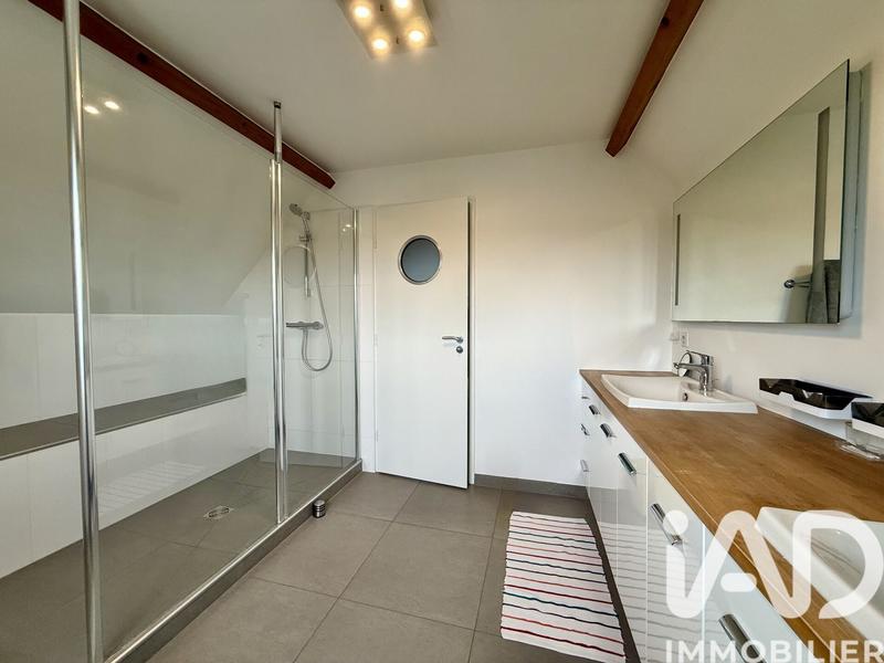 Maison - 166 m² - 6 pièces