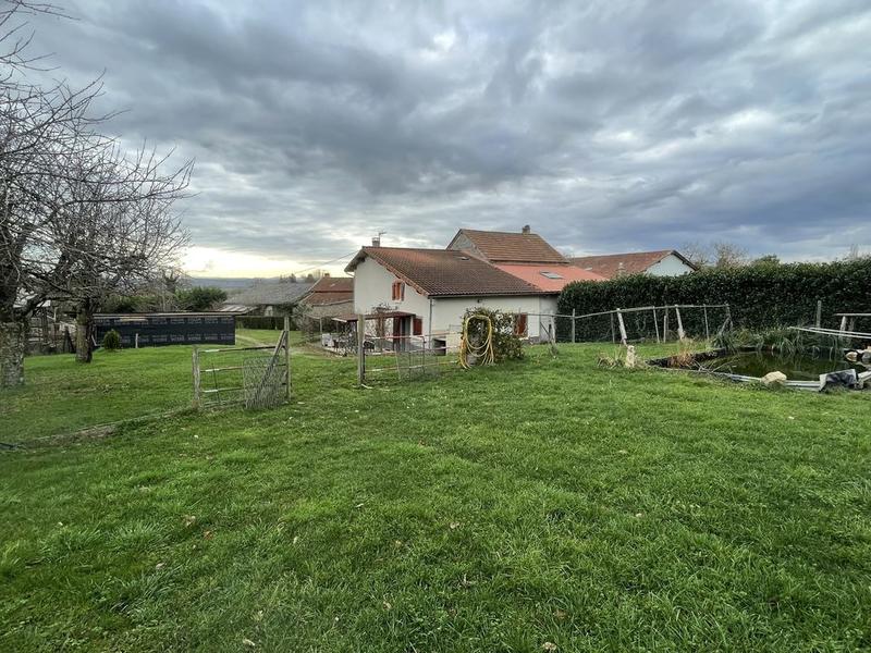 Propriété - 114 m² - 4 pièces