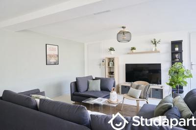 Chambre - 10 m² - 1 pièce