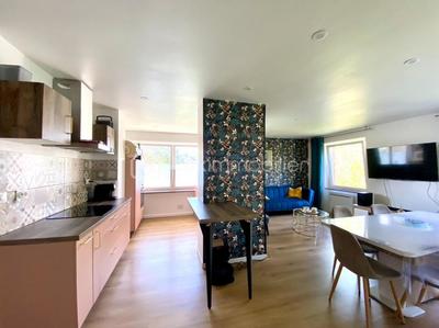 Appartement - 70 m² - 3 pièces