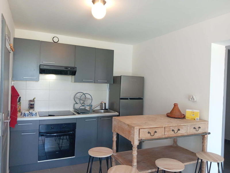 Appartement - 75 m² - 3 pièces