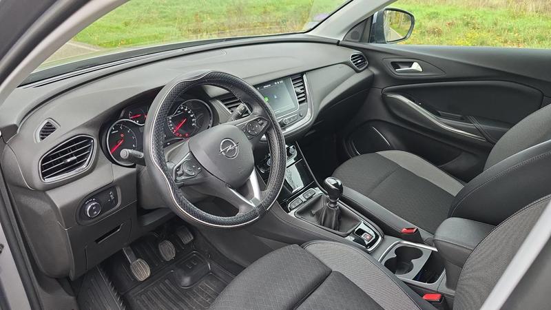 Opel Grandland X 1.2 Turbo 130 Elegance Business