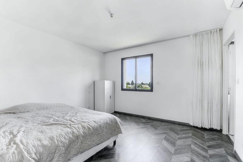 Maison - 145 m² - 5 pièces