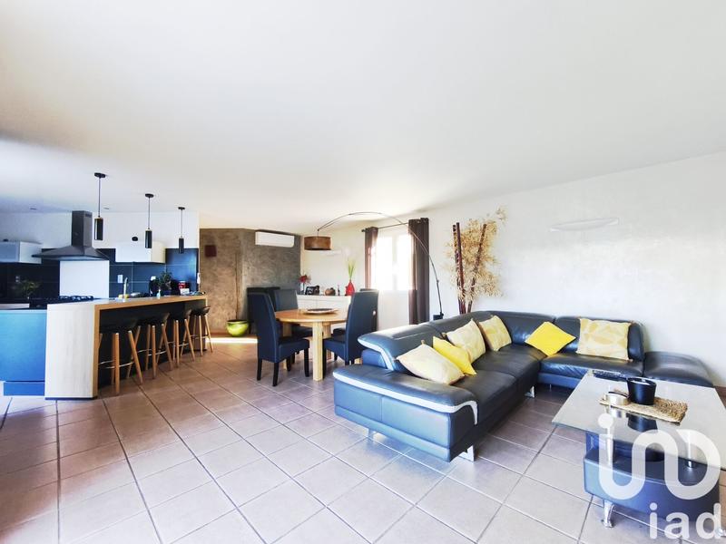 Maison - 225 m² - 8 pièces