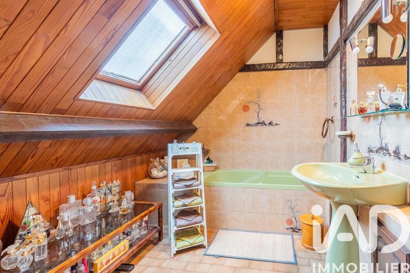 Maison - 107 m² - 5 pièces