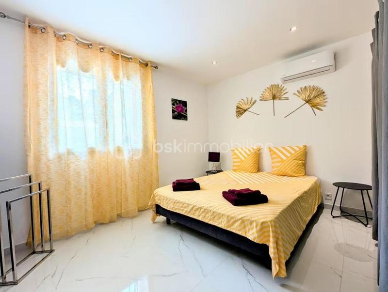 Maison - 113 m² - 4 pièces