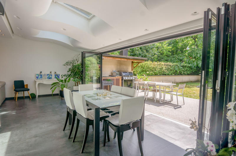 Maison - 160 m² - 7 pièces