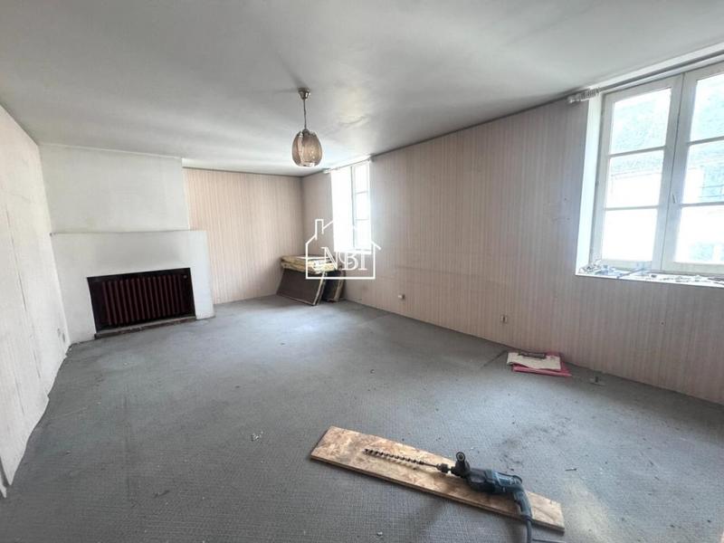 Local d'activité / Entrepôt - 323 m²