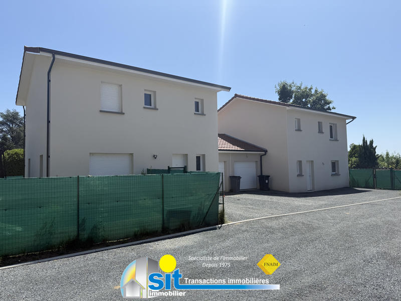 Maison - 104 m² - 5 pièces