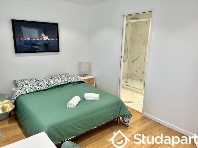 Chambre - 18 m² - 1 pièce