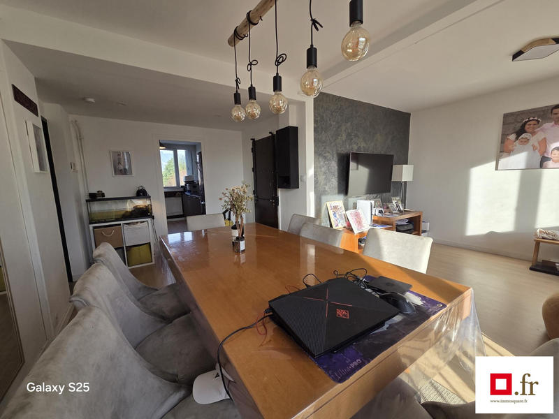 Appartement - 82 m² - 4 pièces