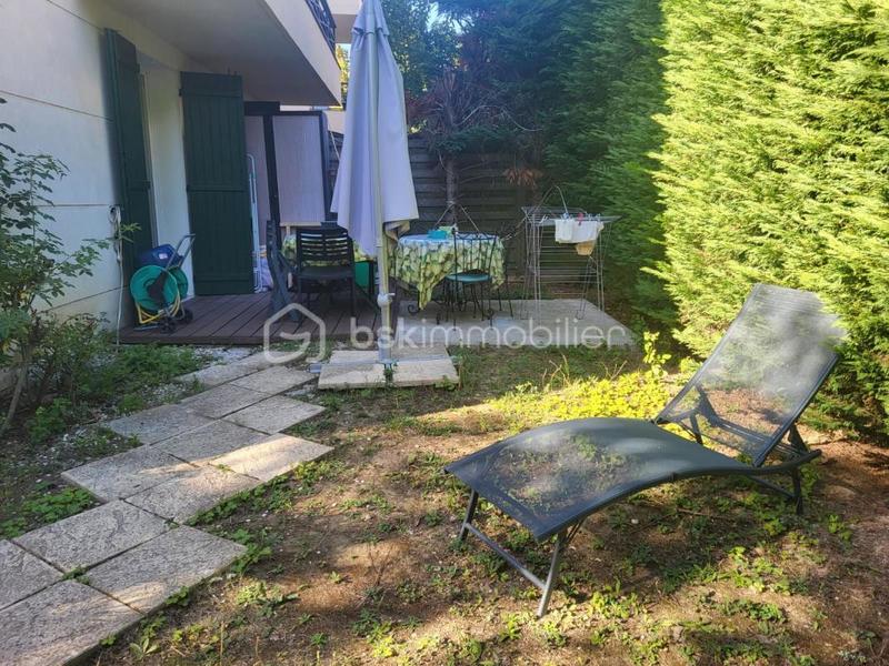 Studio - 25 m² - 1 pièce