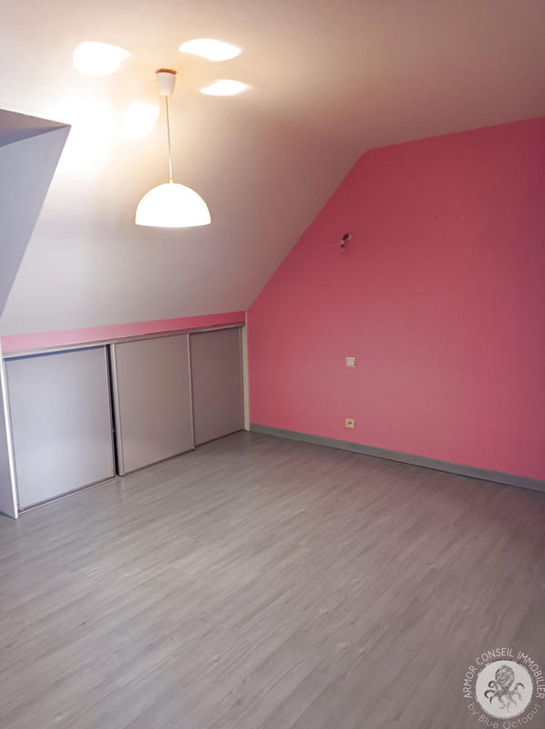 Maison - 190 m² - 6 pièces