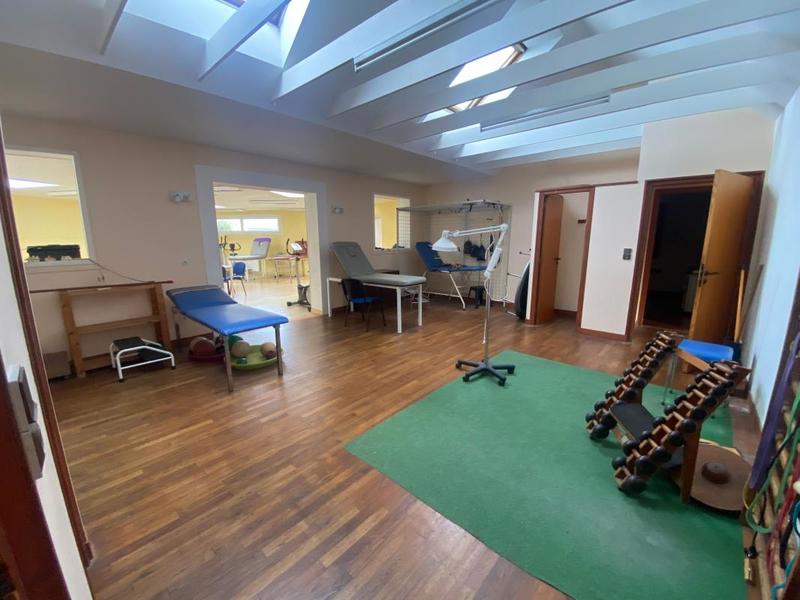 Local commercial - 220 m²