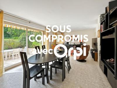 Maison - 203 m² - 4 pièces