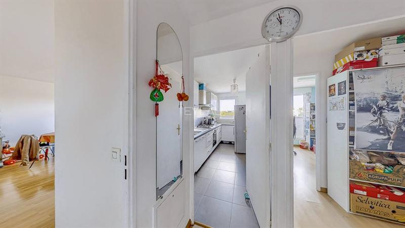 Appartement - 82 m² - 4 pièces