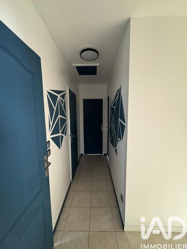 Maison - 222 m² - 5 pièces