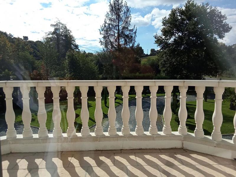 Maison - 228 m² - 7 pièces