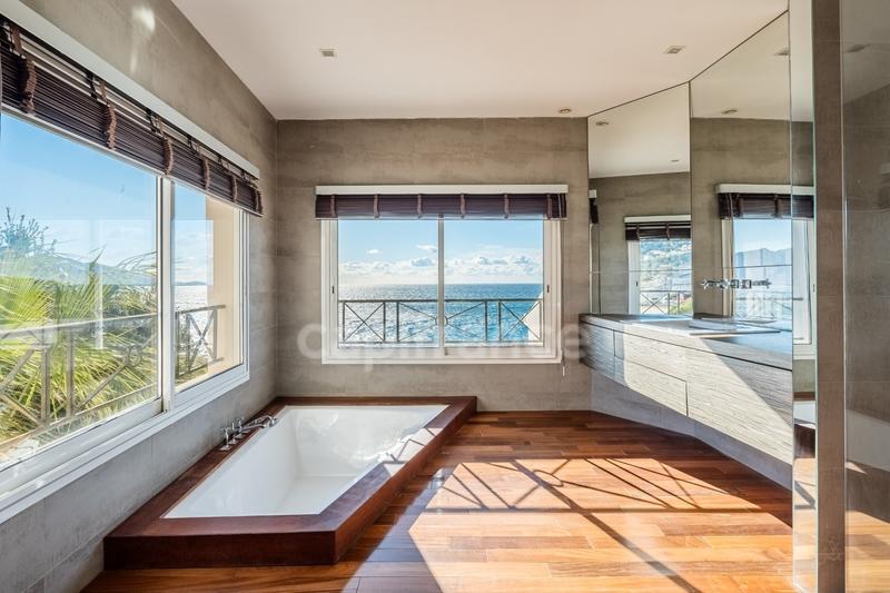 Propriété - 400 m² - 8 pièces